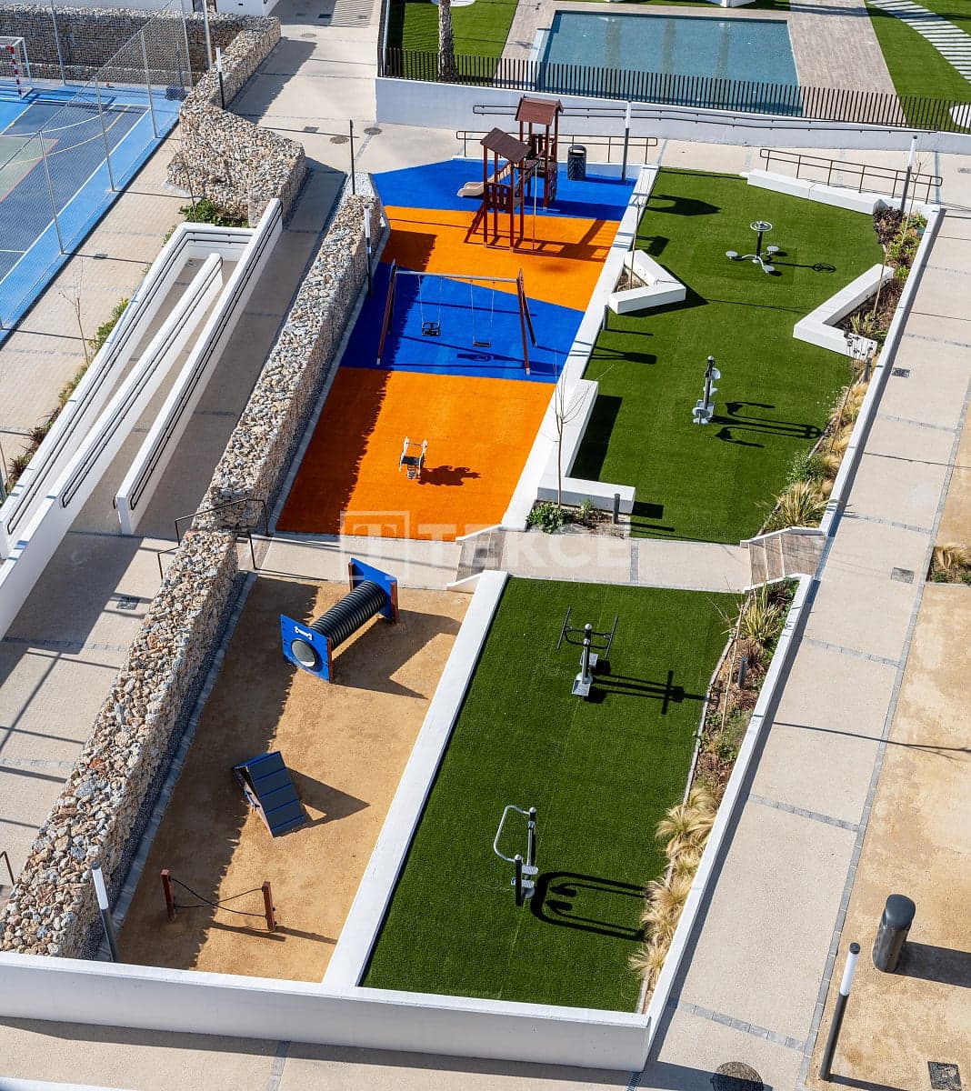 Sustainable Houses in Alicante, Spain image 8