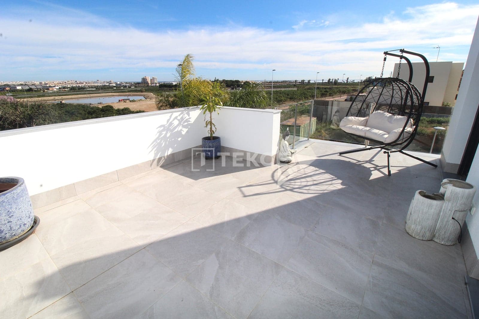 Carbon-neutral Houses in Alicante, Spain image 5