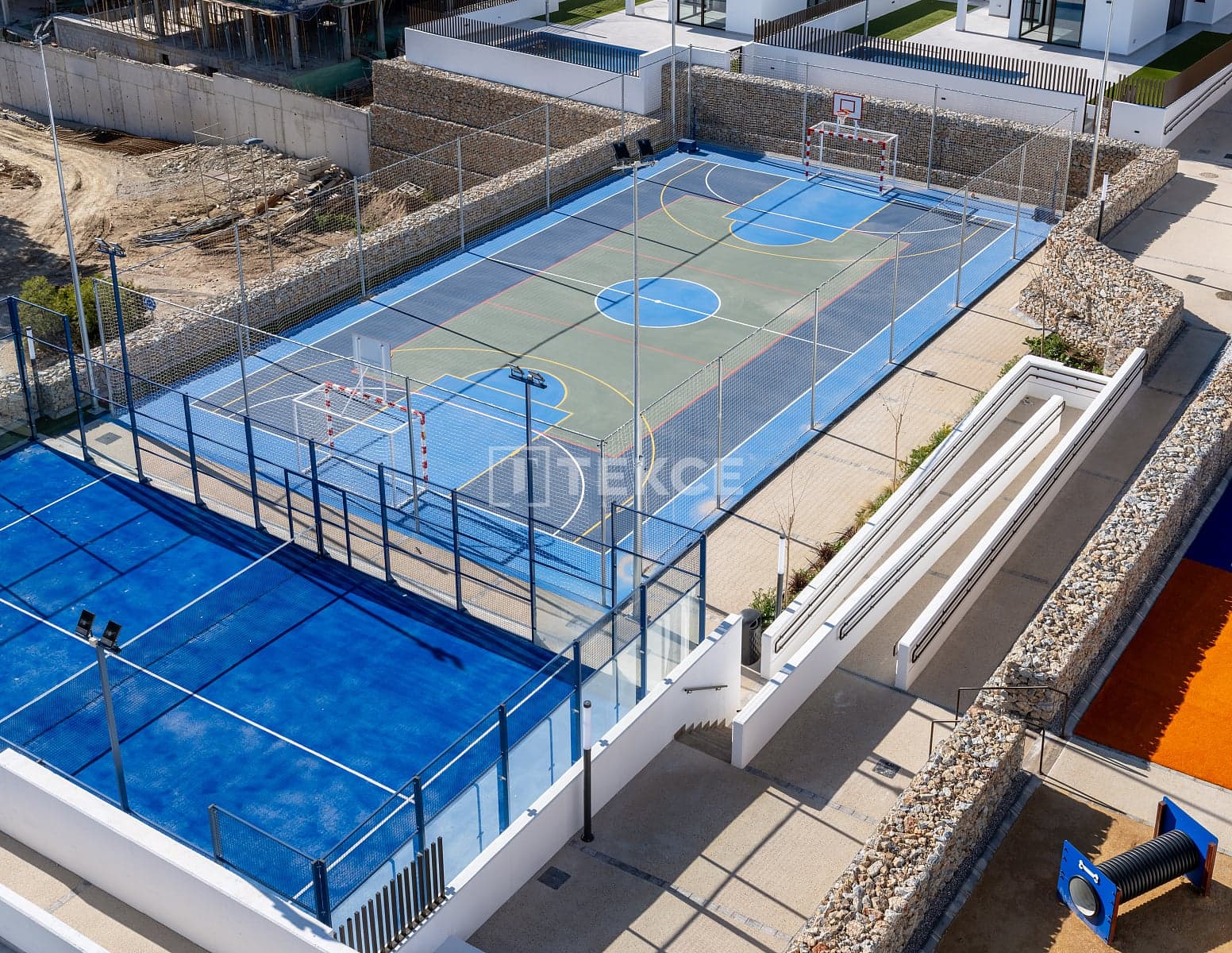 Sustainable Houses in Alicante, Spain image 9