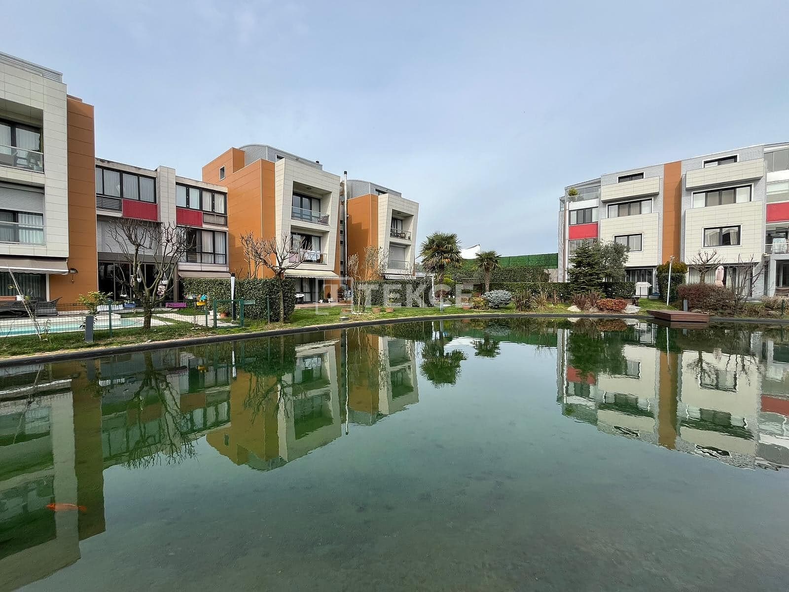 Eco-friendly Apartments in İstanbul, Türkiye image 6