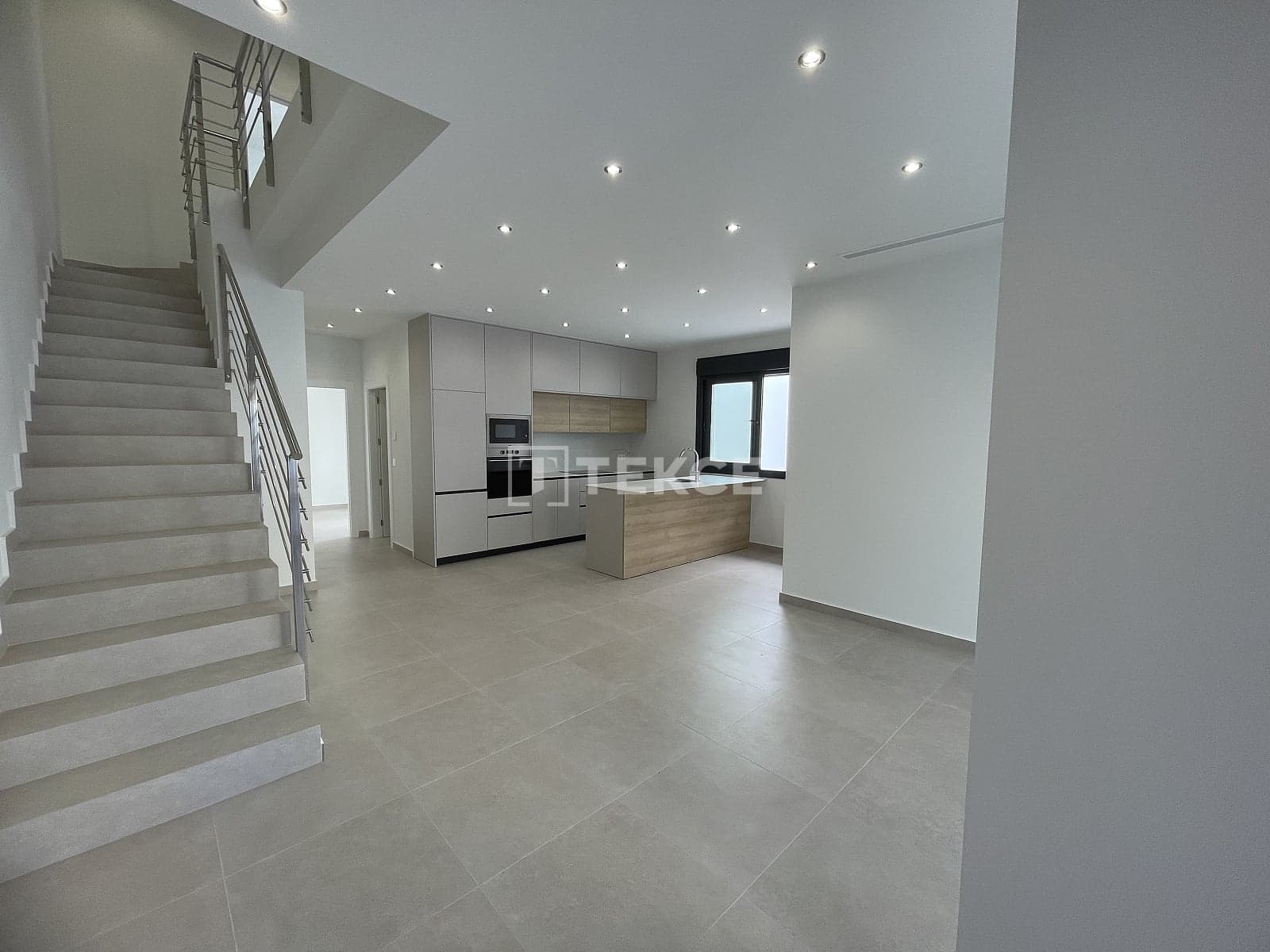 Eco-friendly Houses in Alicante, Spain image 8